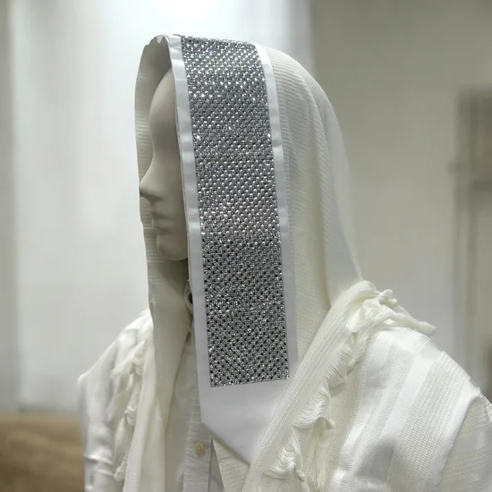 טלית מעוצבת לחתן דגם "קריסטל"