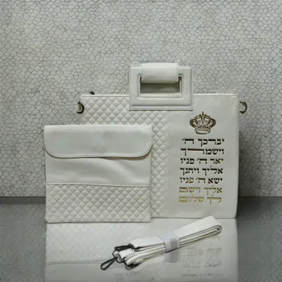 סט כיסויים לטלית ותפילין יוקרתי ומעוצב בשילוב ברכת כהנים זהב.