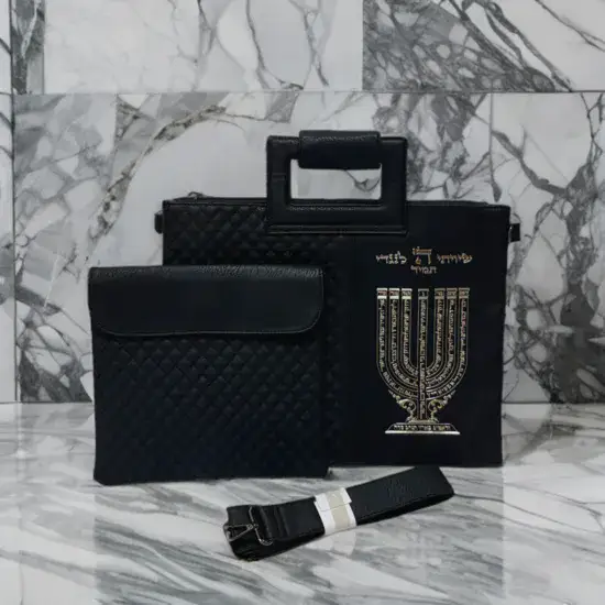 סט כיסויים לטלית ותפילין יוקרתי ומעוצב בשילוב למנצח זהב.