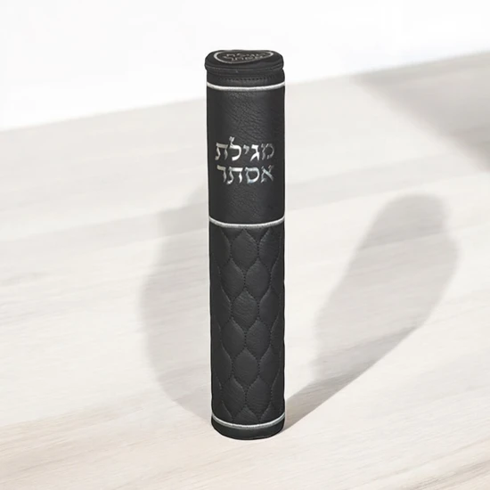 תיק למגילת אסתר יוקרתי דמוי עור לקלף 50 ס"מ.