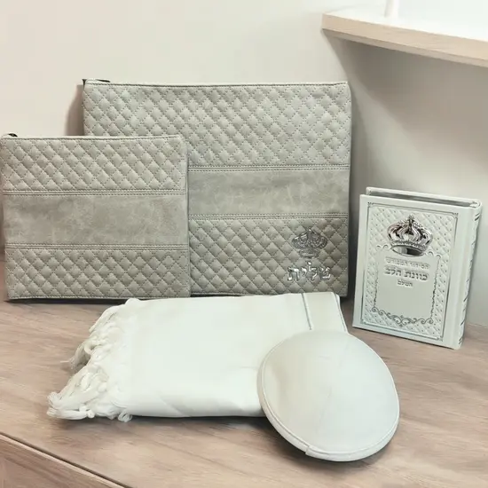 סט מושלם לחתן דגם "כתר"